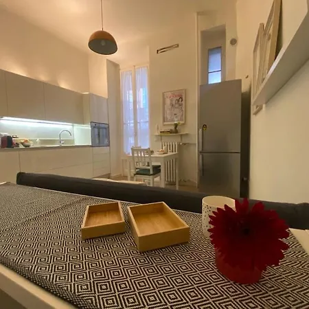 Acquabella 6 * Milánó